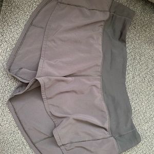 (TRADE ONLY) LULULEMON SHORTS